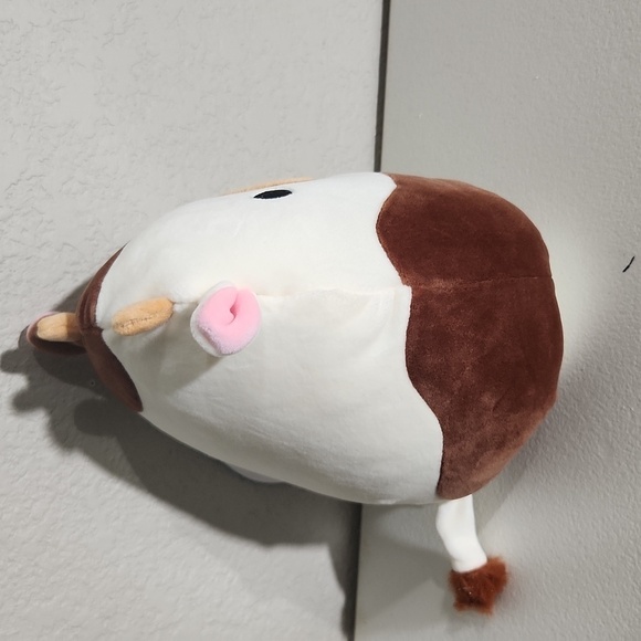 Squishmallow Ronnie Cow - Picture 4 of 8